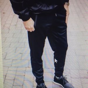 Men’s Black Training Joggers